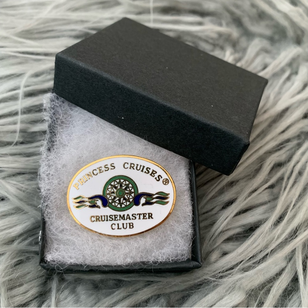 Vintage Princess Cruises Cruisemaster Club Pin